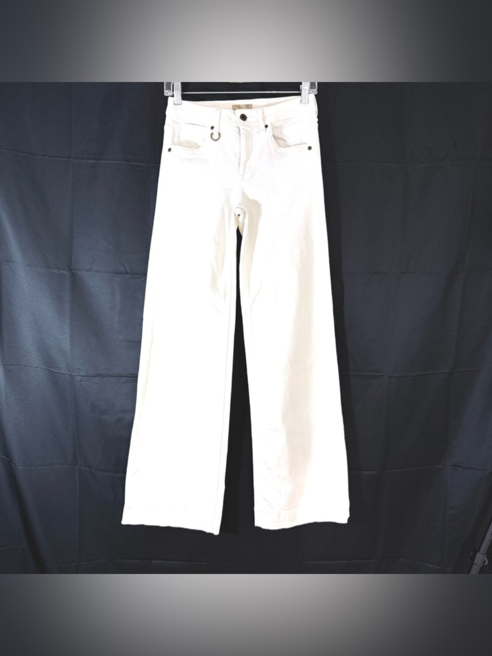100% Authentic Burberry Brit “Bethnal” Flare Leg Mid Rise White Jeans Size 27R - Picture 2 of 14